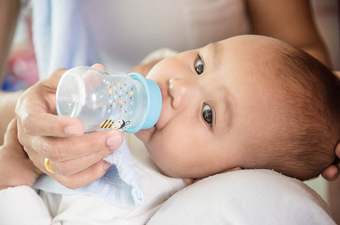 Anak Susah Minum Air Putih Kenapa?