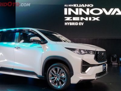 Toyota Innova Hybrid