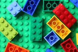 Bermain Lego Bisa Menambah Daya Kreativitas Anak