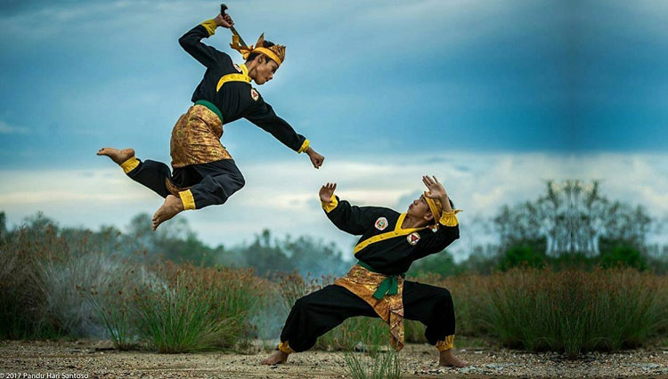 Olahraga Pencak Silat Merupakan Warisan Budaya Indonesia