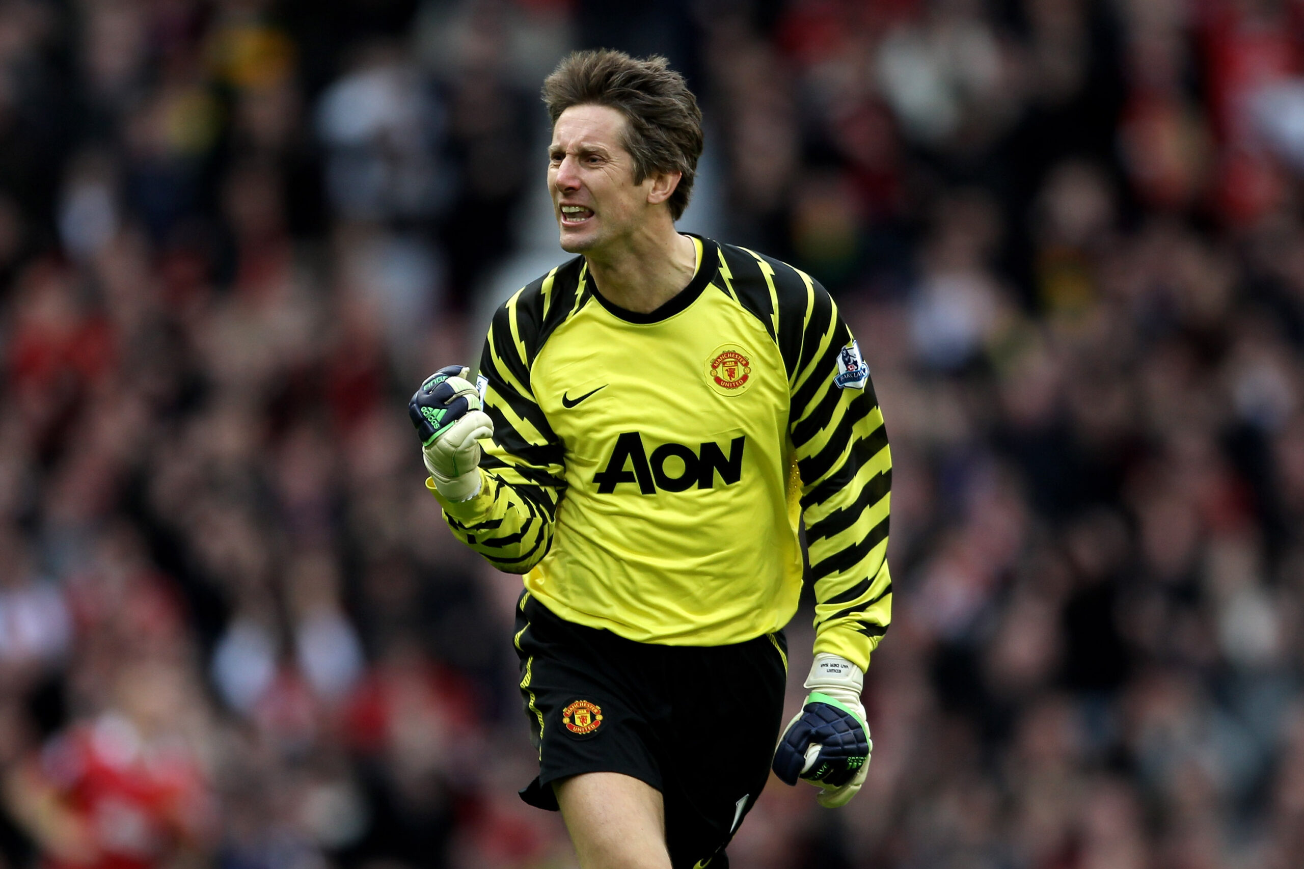 Van Der Sar Kiper Terbaik Dan Terbesar Dalam Sepak Bola Dunia