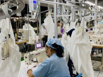 Produksi Suatu Baju Memberikan Pemasukan Bagi Penjual