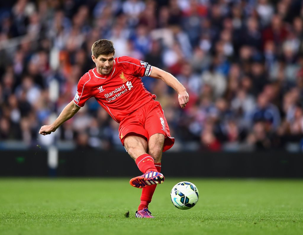 Pemain Steven Gerrard