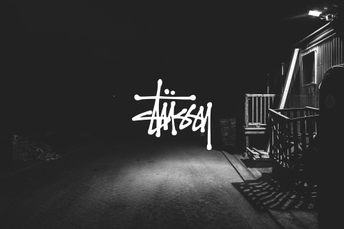 Produk-Produk Andalan Dari Stussy