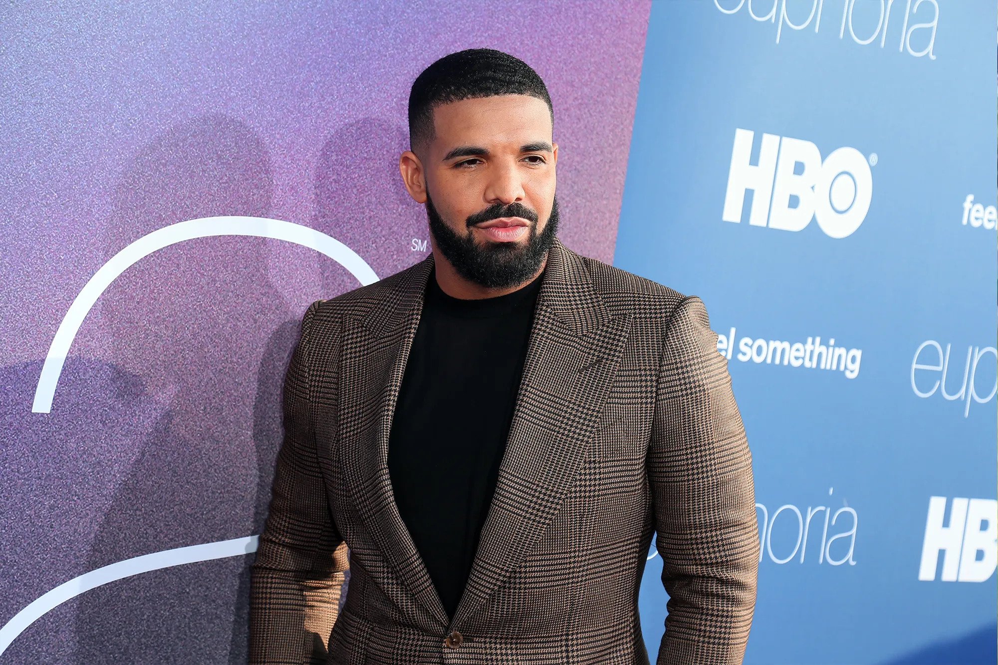 Hal Menarik Drake Penyanyi Hip Hop Yang Mendunia