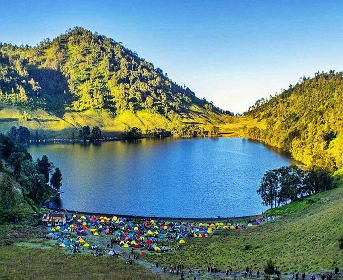 Keindahan Ranu Kumbolo Dan Keajaiban Di Puncak Semeru