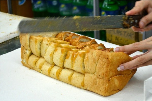 Roti Ganda Siantar Warisan Kuliner Yang Menggoda Selera