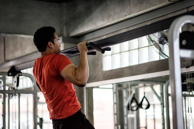 Latihan Tepat Untuk Membentuk Otot Bahu