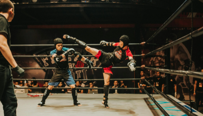 Pertandingan Kickboxing Sebagai Olahraga Brutal