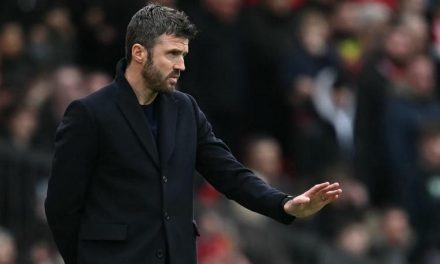 Michael Carrick, Ambil Satu Poin Meski Tak Tampil Terbaik