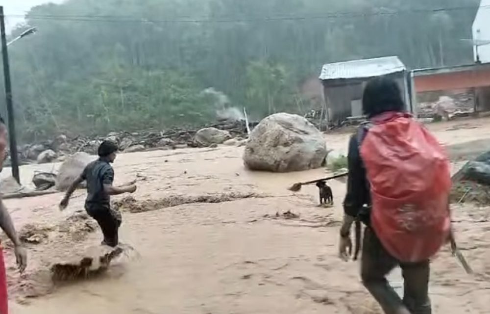 Tapteng Kembali Di Landa Banjir Bandang pada Awal Februari