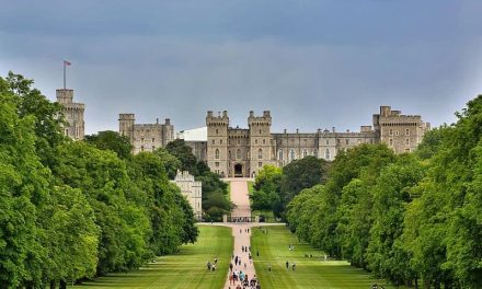 Windsor Castle, Kastel Tertua dan Terbesar Masih Di Huni di Dunia