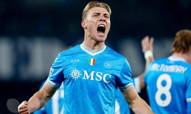 Napoli Mantap Tebus Hojlund, MU Siap Kantongi Rp 851 Miliar