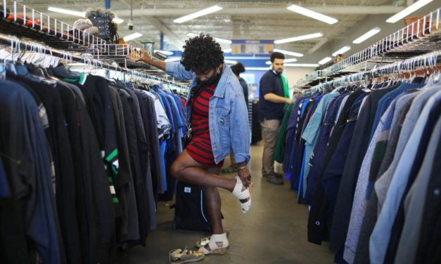 Bisnis Thrifting Semakin Populer Di Kalangan Masyarakat