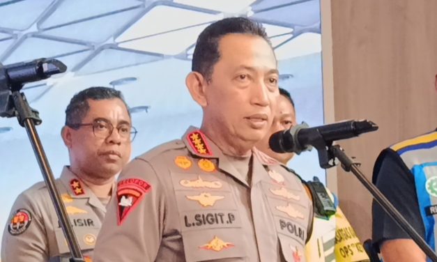 Kapolri Minta Brimob Jaga Soliditas dengan TNI