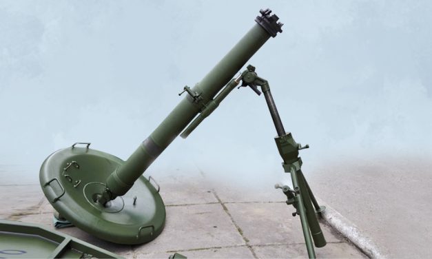 Senjata M120 Mortar Jarak Tembaknya Hingga 7.5 Kilometer