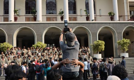 Mahasiswa Nommensen Demo di DPRD Sumut, Tuntut Evaluasi MBG