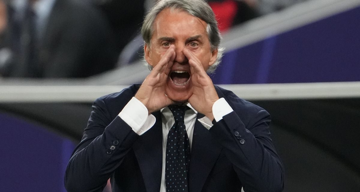 Roberto Mancini Pelatih Yang Menerapkan Strategi Disiplin