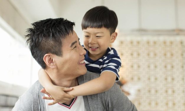 Peranan Penting Ayah Dalam Perkembangan Anak