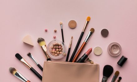 6 Makeup Brush yang Wajib Di Miliki untuk Makeup Flawless