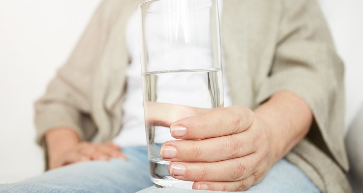 Kebanyakan Minum Air Berpengaruh pada Ginjal, Ini Kata Ahli Gizi