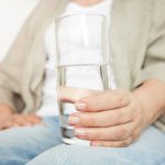 Kebanyakan Minum Air Berpengaruh pada Ginjal, Ini Kata Ahli Gizi
